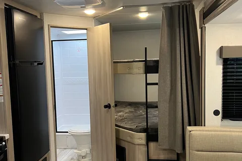 Emily's Forest River Della Terra 241BH Travel Trailer