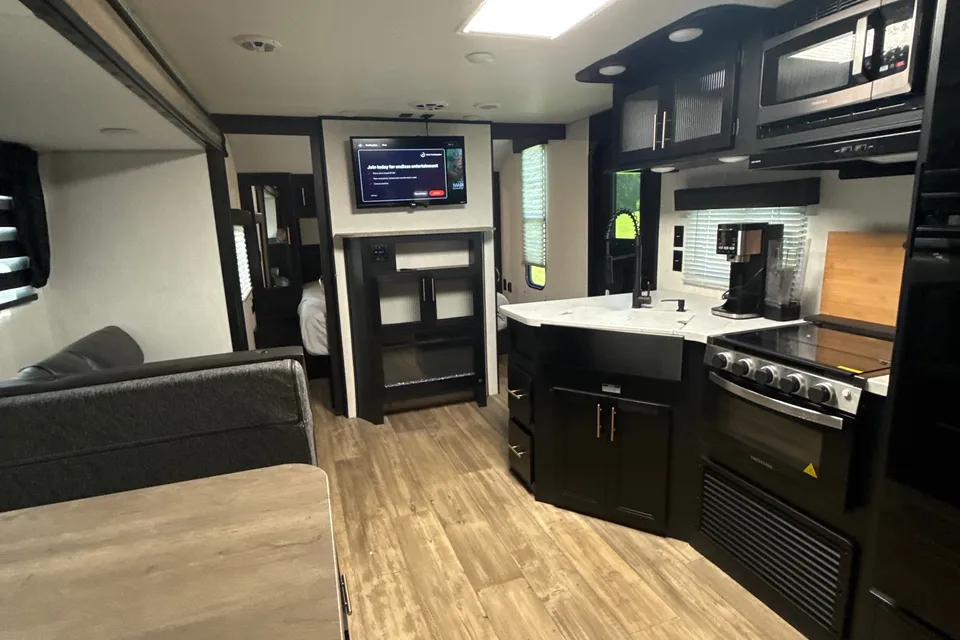 Miguel's Forest River Grey Wolf Limited Travel Trailer