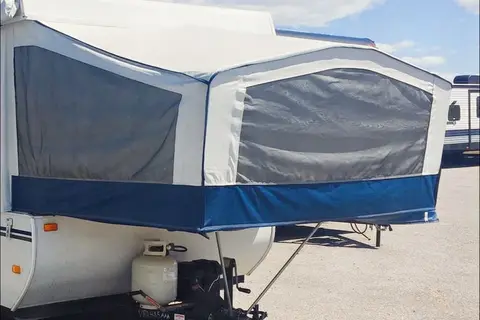 Relax by Remi Lake – 2011 Jayco Sport Tent Trailer (On-Site Setup)