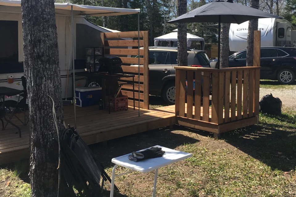 Relax by Remi Lake – 2011 Jayco Sport Tent Trailer (On-Site Setup)
