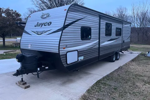 Brandon's Jayco Jayflight 284BHS Travel Trailer