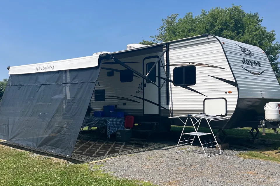 Jayco JayFeather 242bhs Travel Trailer