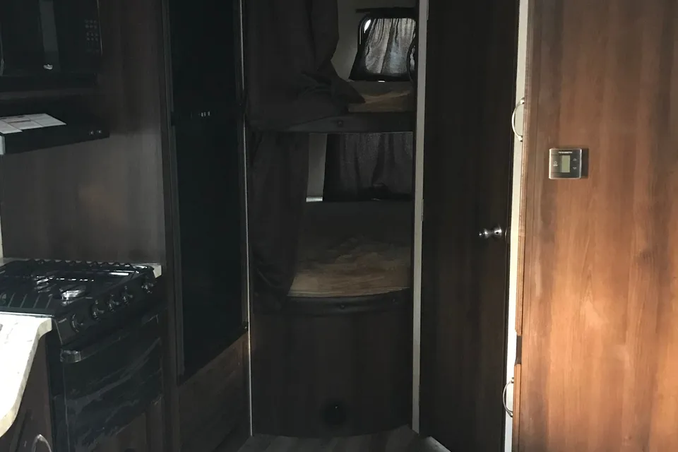 Jayco JayFeather 242bhs Travel Trailer