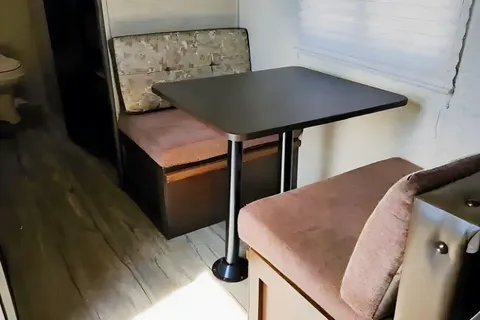Clean, family and pet friendly, Forest River Wolf Pup 16BHS Travel Trailer