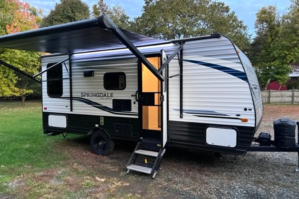 2022 keystone Springdale mini 1750rd