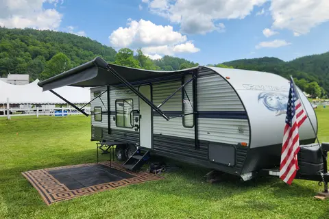 Charles's Forest River Grey Wolf 26djse Travel Trailer