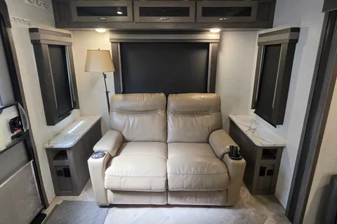 Fireside's "Far Lux" 2021 East to West 33' Alta 2850KRL