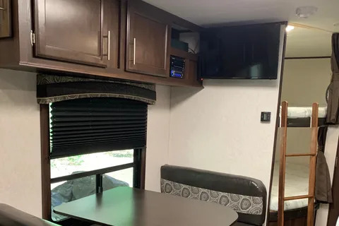 Sal's Jayco JayFlight 26BH Travel Trailer