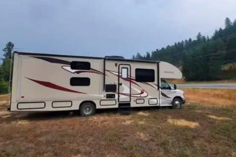Jayco Redhawk 31XL bunkhouse Class C