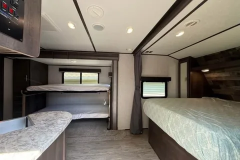 Perfect Midsize Aspen Trail! Sleeps 8