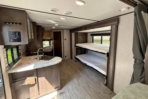 Perfect Midsize Aspen Trail! Sleeps 8