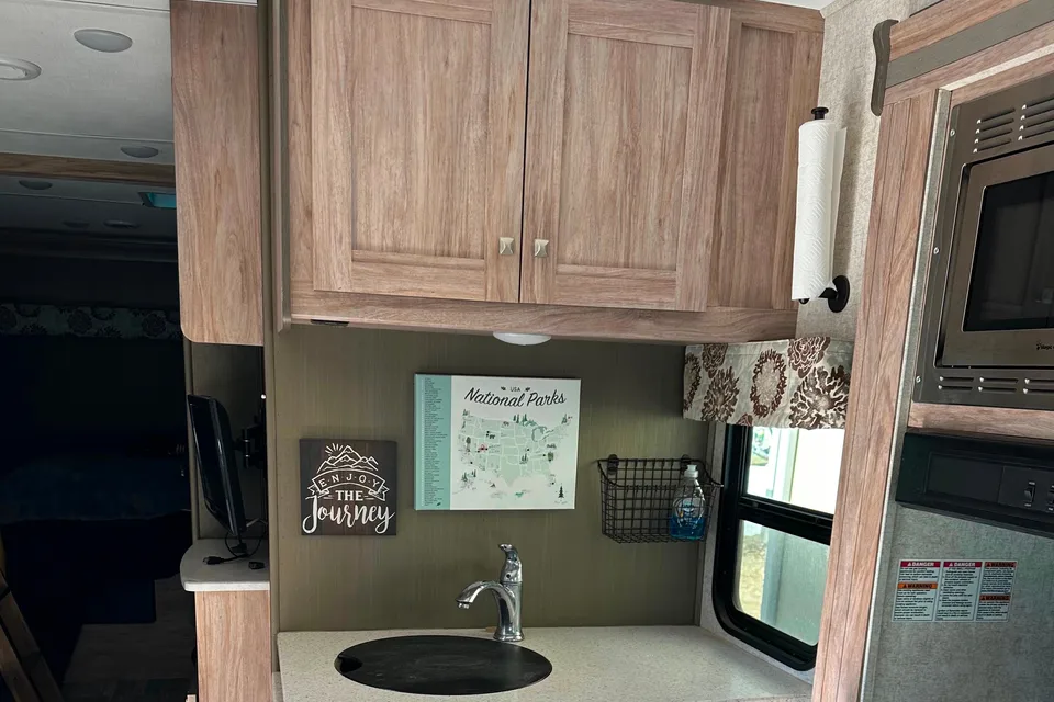 The Blue Bayou bunk house Forester Class C