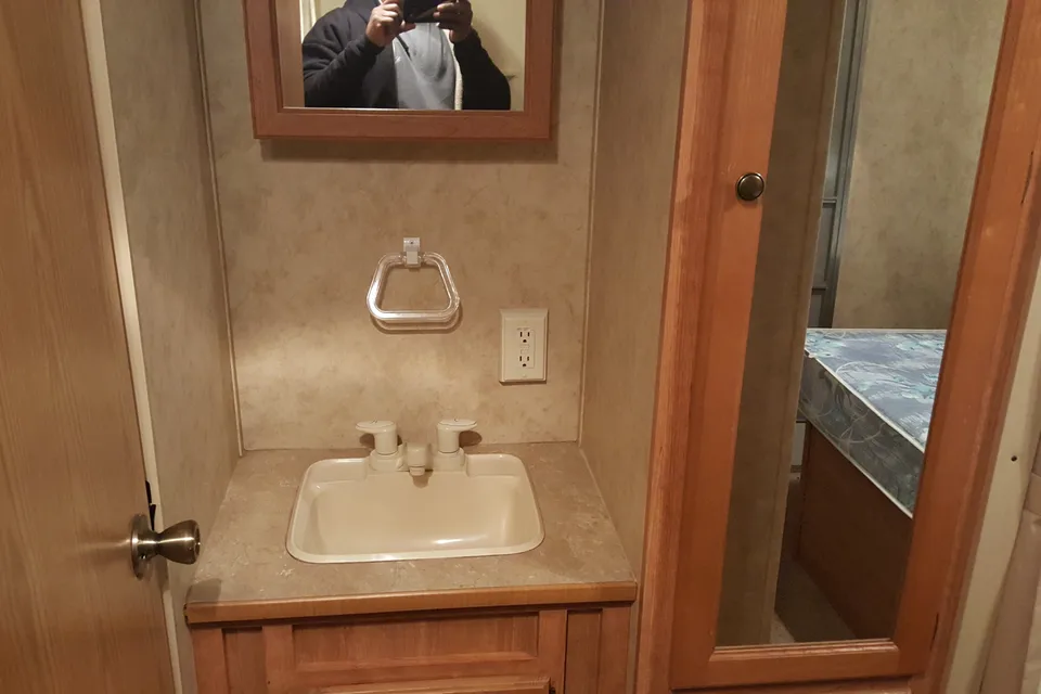 Birdgyver's Travel Trailer