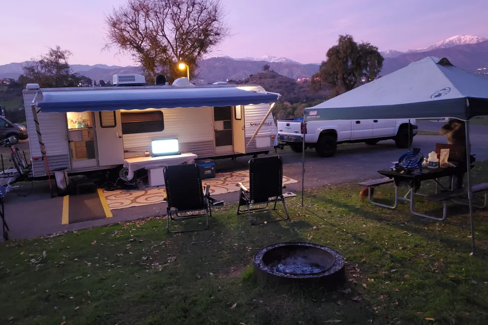 Birdgyver's Travel Trailer