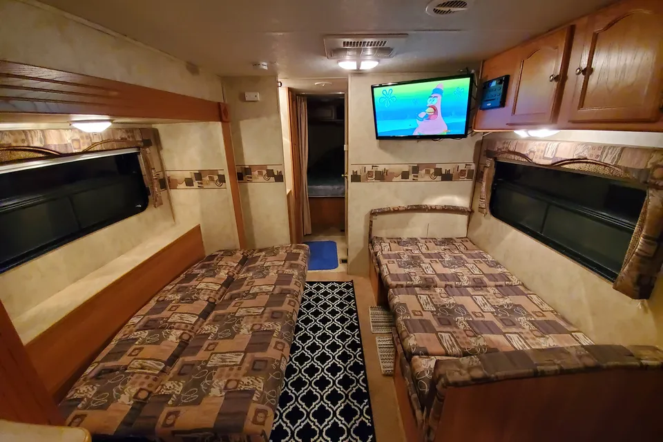 Birdgyver's Travel Trailer