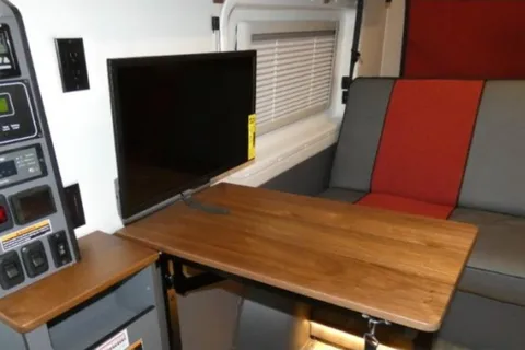 No Boon Docking-Winnebago Roam
