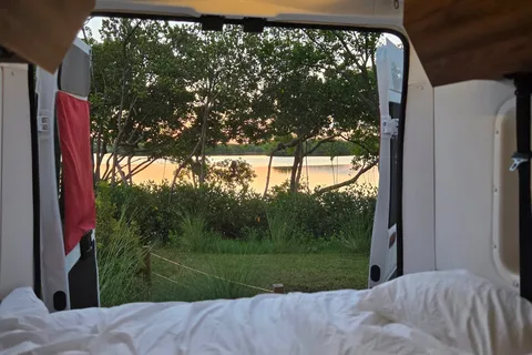 No Boon Docking-Winnebago Roam