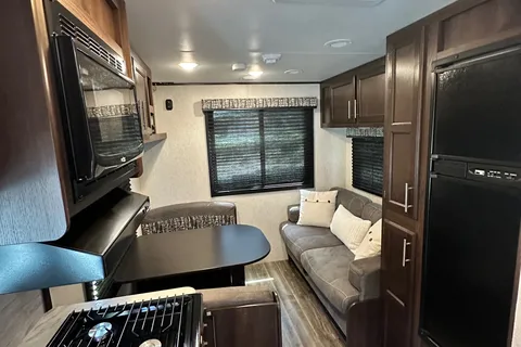 Brian's Jayco jayflight 212qb Travel Trailer