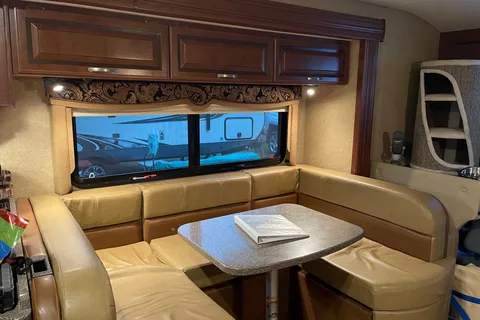 Michael's Thor Motor Coach Fourwinds Super Class C