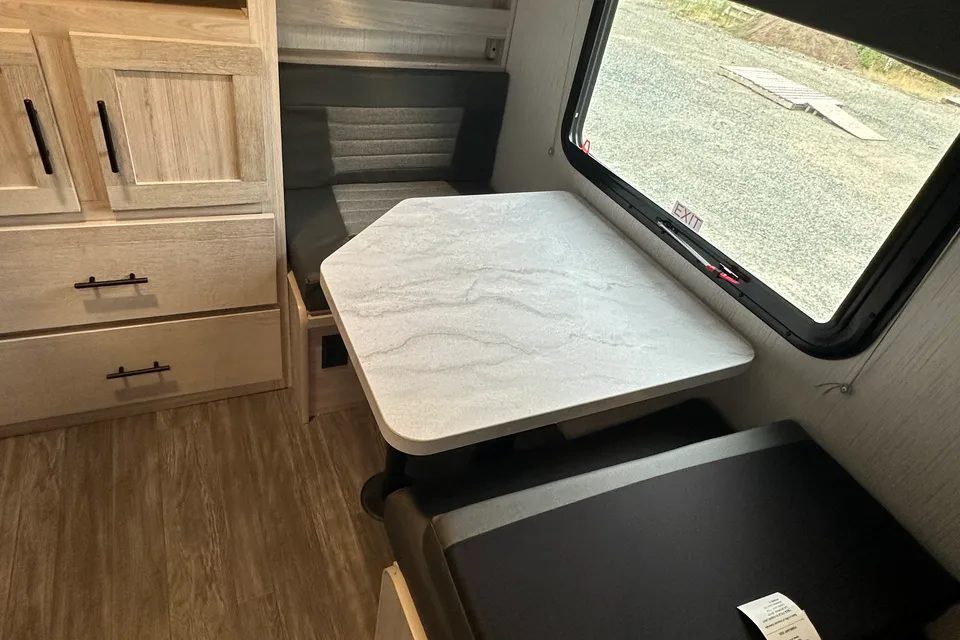 2022 Cruiser RV Shadow Cruiser Travel Trailer