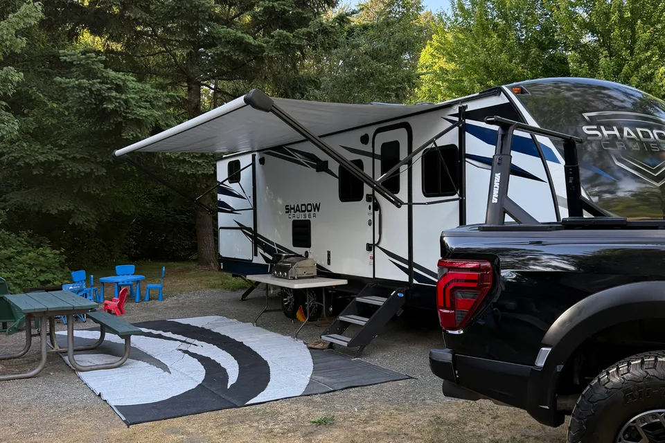 2022 Cruiser RV Shadow Cruiser Travel Trailer