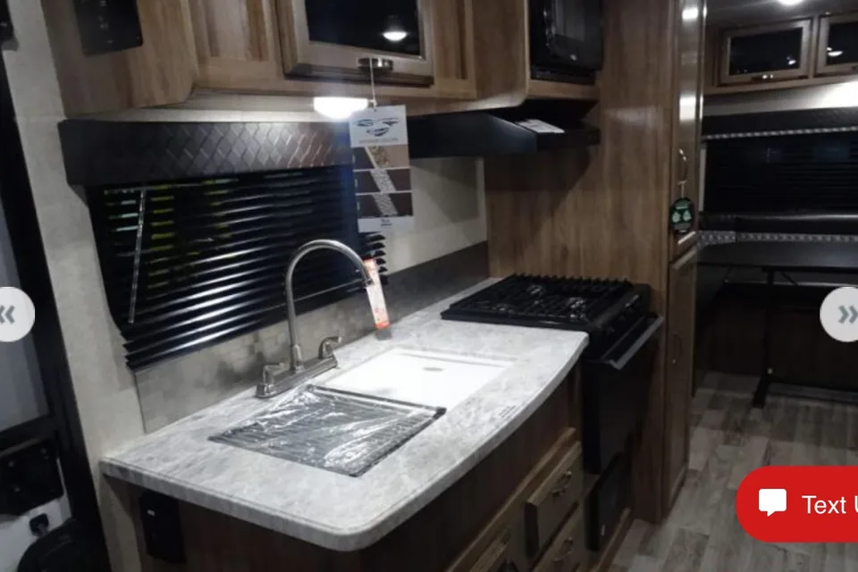 Sean's Jayco Jayfeather  Travel Trailer