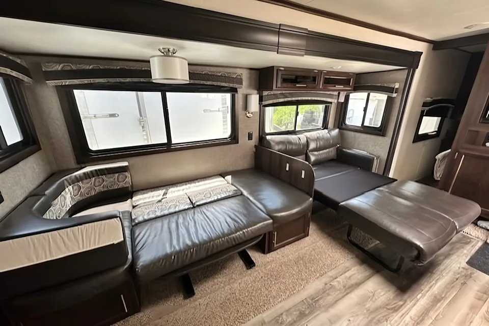 Crawford's Jayco jay flight Travel Trailer