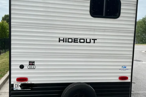 Kamar's Keystone Hideout Travel Trailer