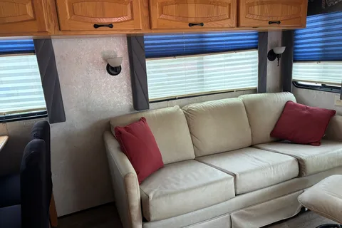 Luc Newmar Mountain air Classe A