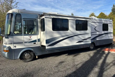 Luc Newmar Mountain air Classe A