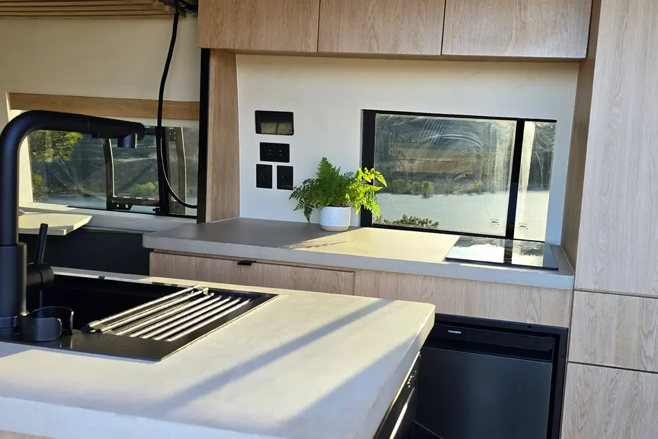 Mercedes-Benz The Wild Sage | Mercedes Sprinter Adventure Van | Starlink Wifi | Sleeps 4 Class B