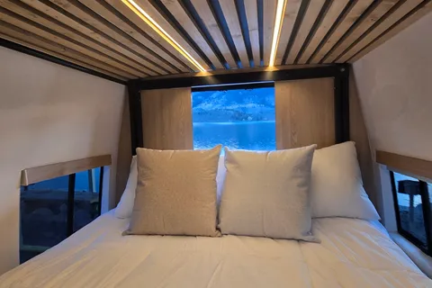 Mercedes-Benz The Wild Sage | Mercedes Sprinter Adventure Van | Starlink Wifi | Sleeps 4 Class B
