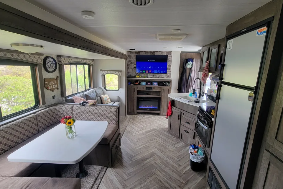 Ryan's Forest River Evo 2850 Travel Trailer