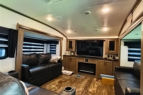 Kyle's Forest River Sabre 37FLL Fifth Wheel