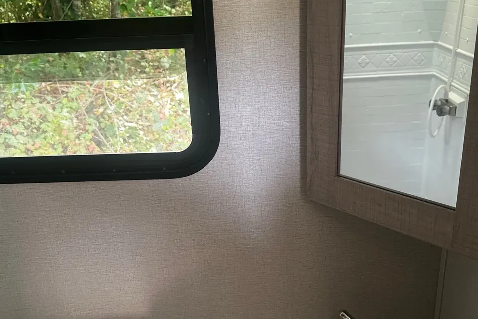 Damaris's Grand Design Imagine 2800 BH Travel Trailer