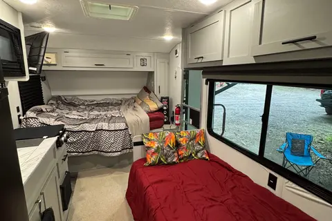 Forest River Wildwood 179DBK Travel Trailer