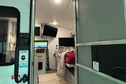 Forest River Wildwood 179DBK Travel Trailer
