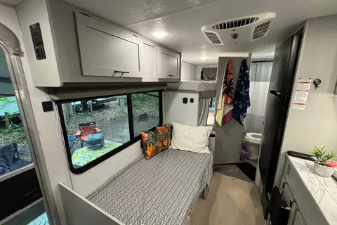Forest River Wildwood 179DBK Travel Trailer