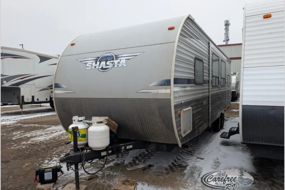 Carefree's Forest River Shasta 26DB Travel Trailer