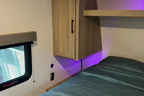 Adrenaline Keystone COLEMAN 25B Travel Trailer