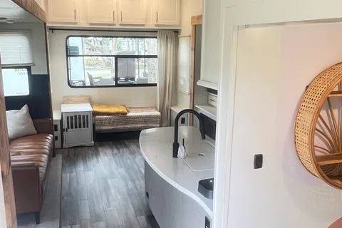 Austin's Heartland Milestone Fifth Wheel