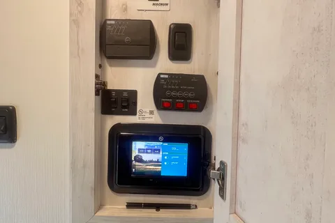Austin's Heartland Milestone Fifth Wheel