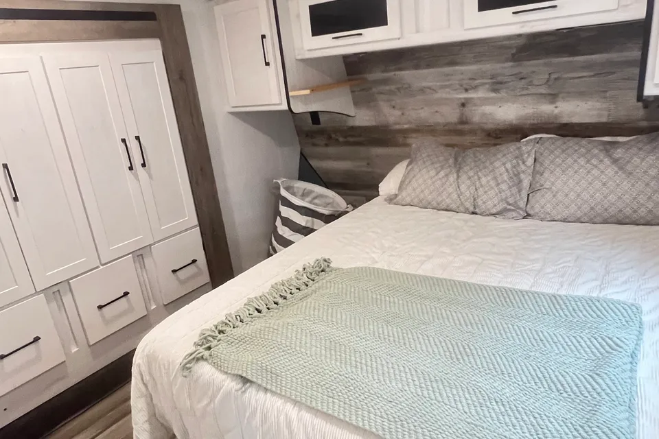 Austin's Heartland Milestone Fifth Wheel