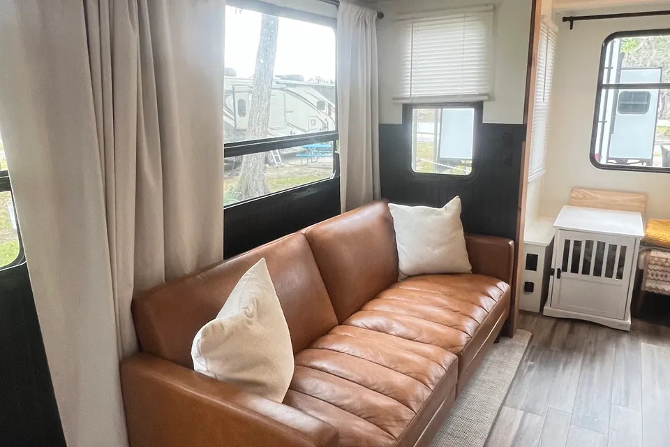 Austin's Heartland Milestone Fifth Wheel