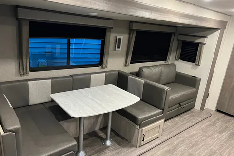 Family Bunkhouse with Outside Grill