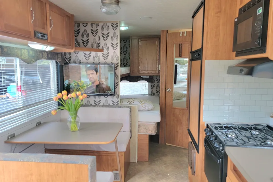 GLAMPING MADE Easy (pet friendly)
