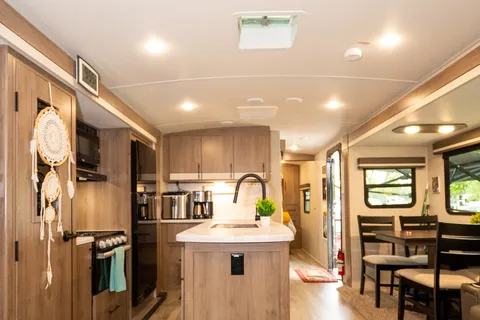 Grand Design 2970RL Travel Trailer (Aka: Florinda)