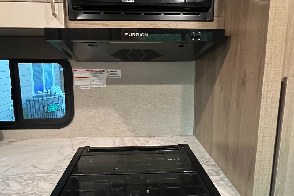 Comfy and Spacious Imagine bunkhouse Travel Trailer