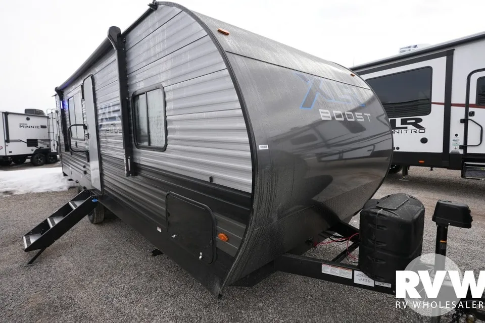 Adventure-Ready Toy Hauler