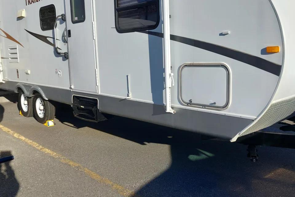 Victor 's Gulfstream  Trailmaster Travel Trailer